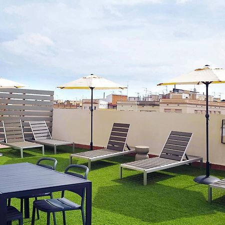 Feelathome Stadium Apartments L'Hospitalet de Llobregat Exterior photo